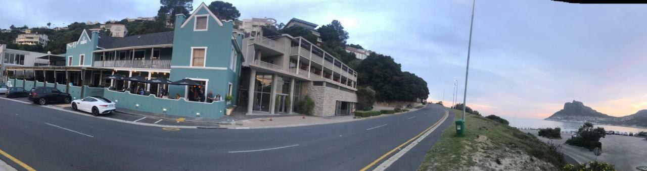 Chapmans Peak Beach Hotel Hout Bay Exteriör bild